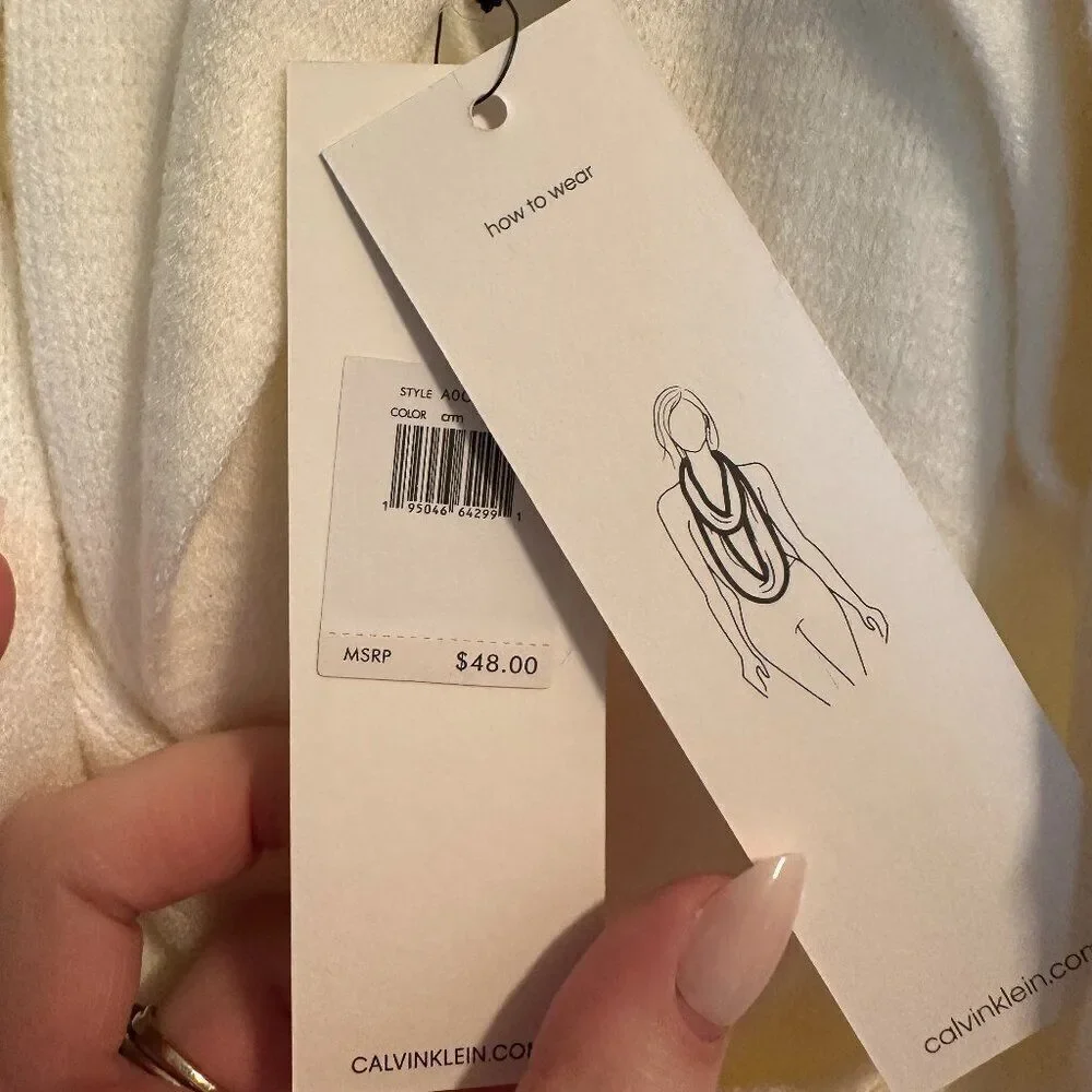 NWT Calvin Klein Infinity Scarf